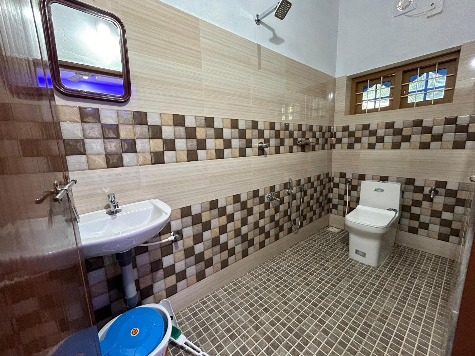 Puzhayoram Homestay Thrissur Dış mekan fotoğraf